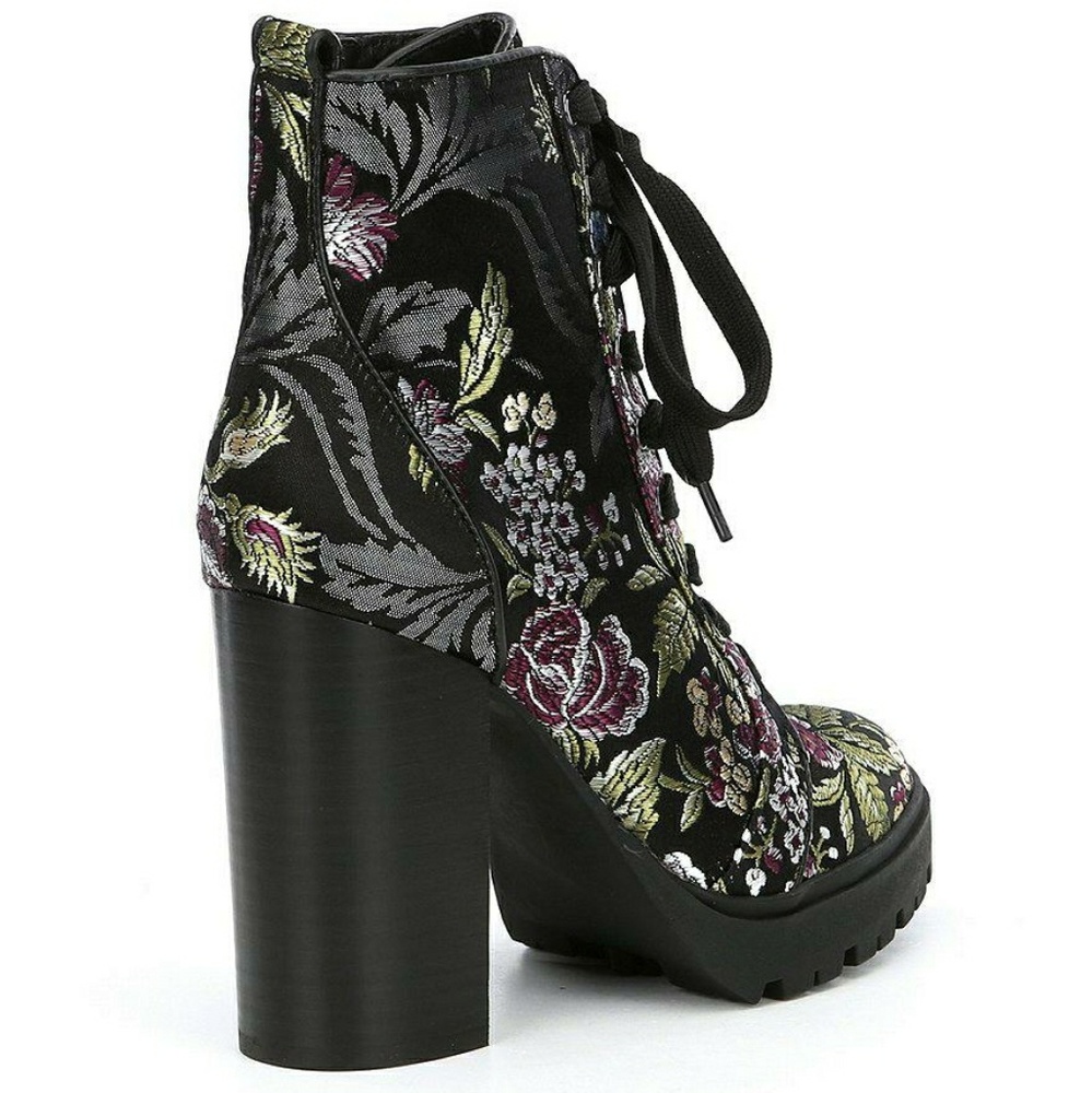 🎈HP🎈Steve Madden Lace-Up Block Heel Booties - Picture 2 of 5